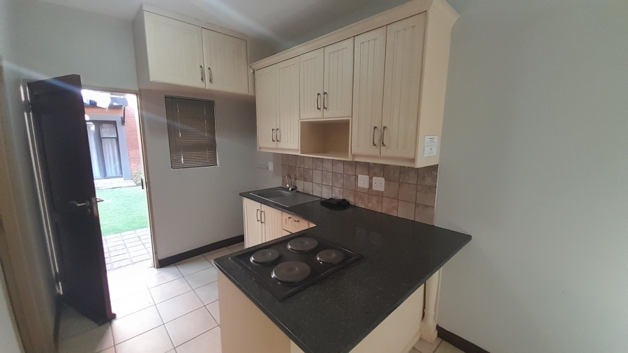 1 Bedroom Property for Sale in Vredenhof Sh Free State